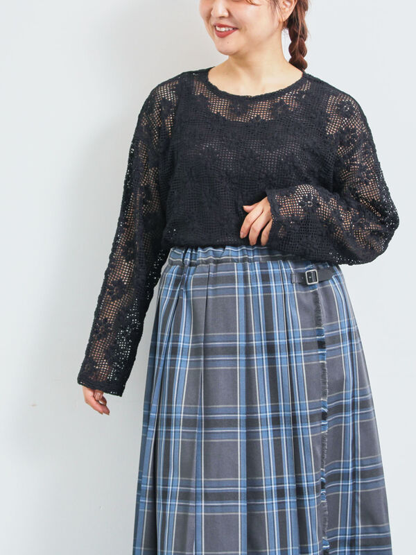 透かし柄ふくれジャカードプルオーバー（グレー/ブラック/キナリ