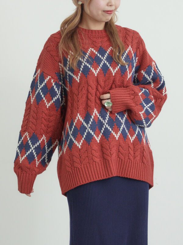 セール】 ケーブルアーガイル柄ニット（オフホワイト/レッド/グリーン