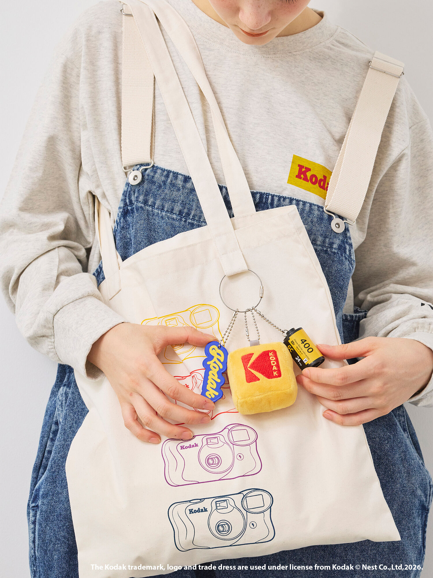 セール】 【KODAK】チャーム付きトートバッグ（キナリ/バッグ/バッグ