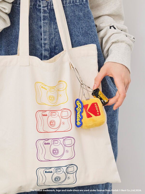 セール】 【KODAK】チャーム付きトートバッグ（キナリ/バッグ/バッグ
