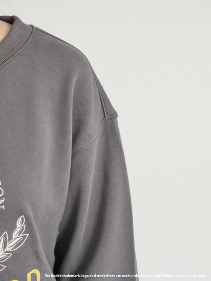 【KODAK】ロゴプリントスウェット（オフホワイト/チャコールグレー/レッド/サックスブルー）｜SM2（エスエムツー）通販